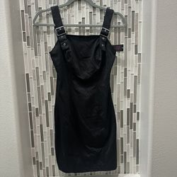 Small 3-5 Black Dress
