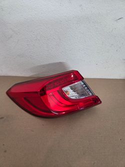 2018-2022 Honda Accord Tail light Left Driver Side OEM