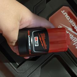 Milwaukee m12 red lithium CP 2.0 battery