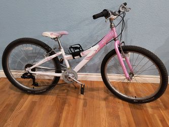 20" Trek MT20 7 speed mountain bike with aluminum frame