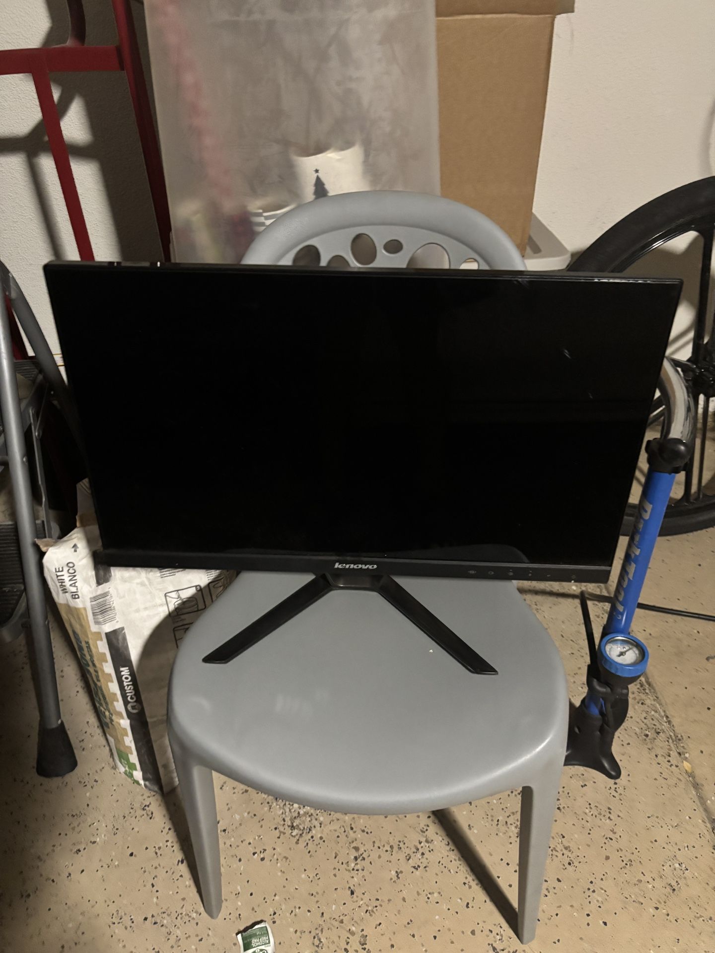 Lenovo Monitor