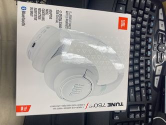 JBL Tune 780 White
