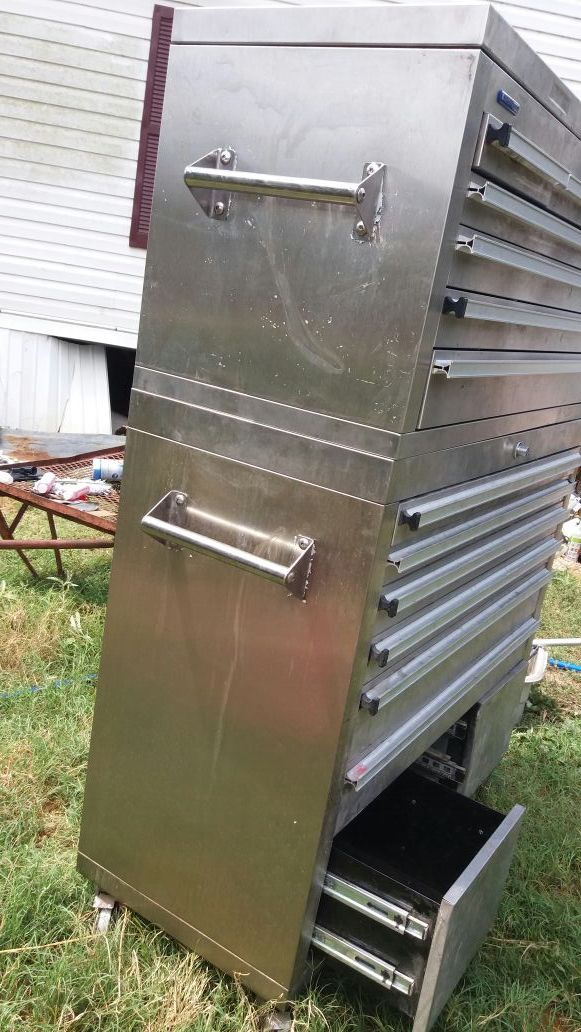 16 drawer Steeltek stainless steel toolbox on wheels and can take apart
