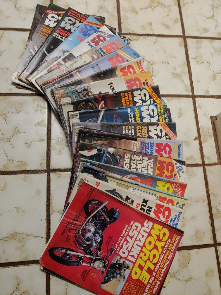 18 Vintage Cycle World Magazines