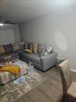 Sectional sofa and ottoman
