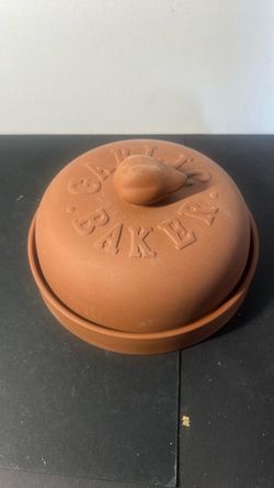 Terra cotta garlic baker