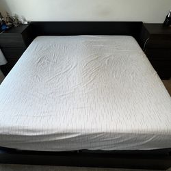 King Hybrid Mattress with bed frame (Sealy)