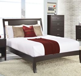 Queen size bed