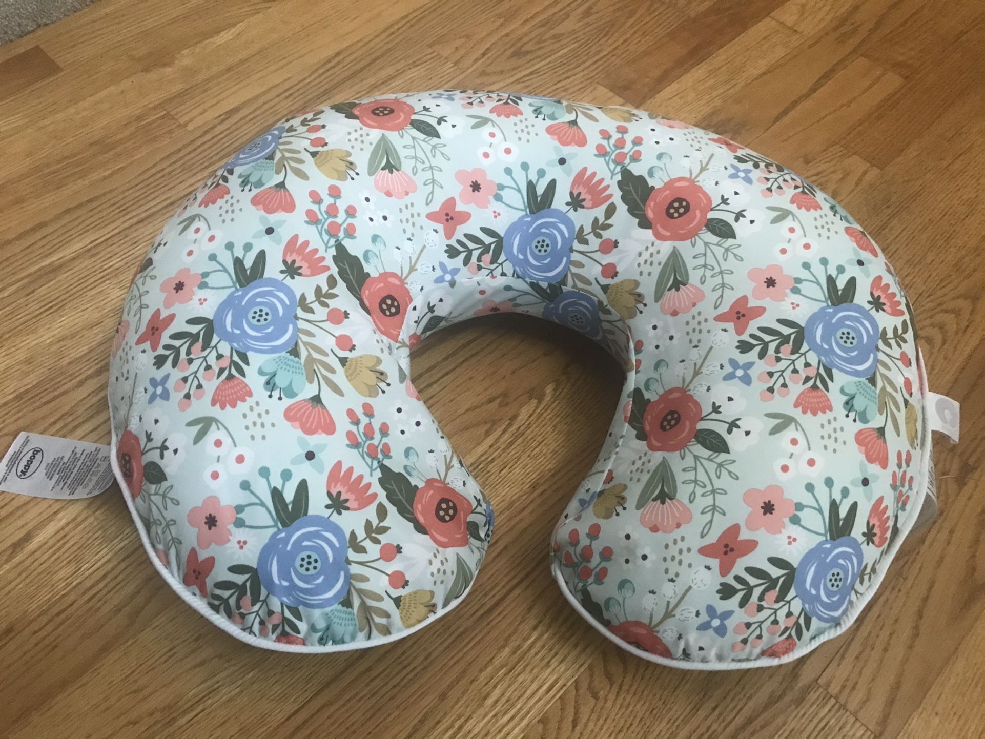 Floral Boppy Nursing Cover Only!!