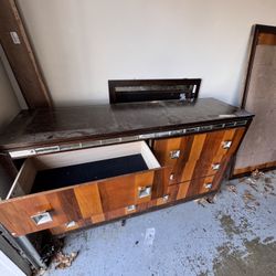 Queen Size Bed Frame Dresser