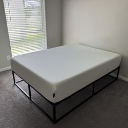 Zinus Queen Bed Frame + Memory Foam Mattress – Great Condition!