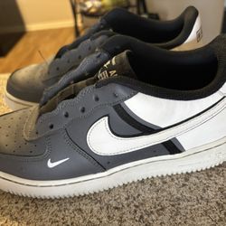 Used Nike Shoes