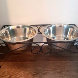 Food & water bowls with stand