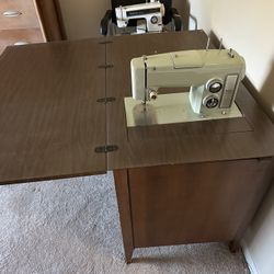 Sewing Table With Kenmore Sewing Machine