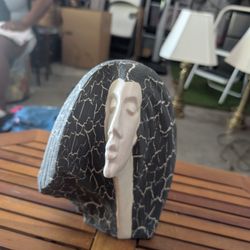 Face Sculpture