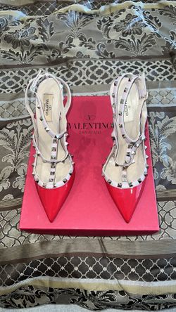 Valentino Garavani Rockstud Caged 100 Patent Pumps