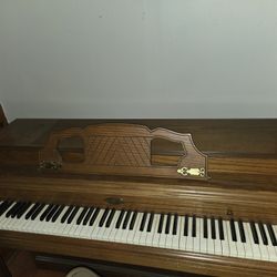 Wurlitzer Piano