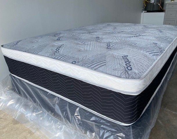 Full Euro Bamboo Pillow Top!•~•~•