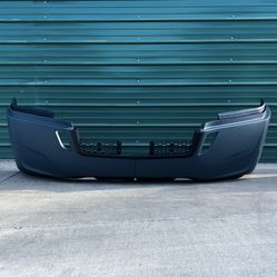 Freightliner Cascadia Bumper With Out Fog Lights