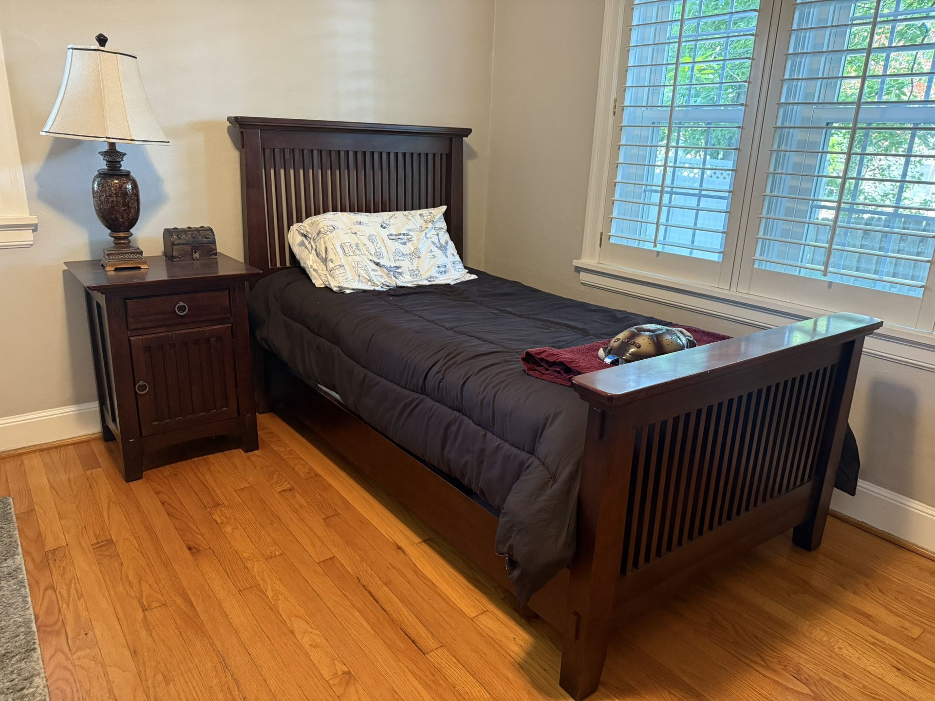 Twin Bed + Night Stand
