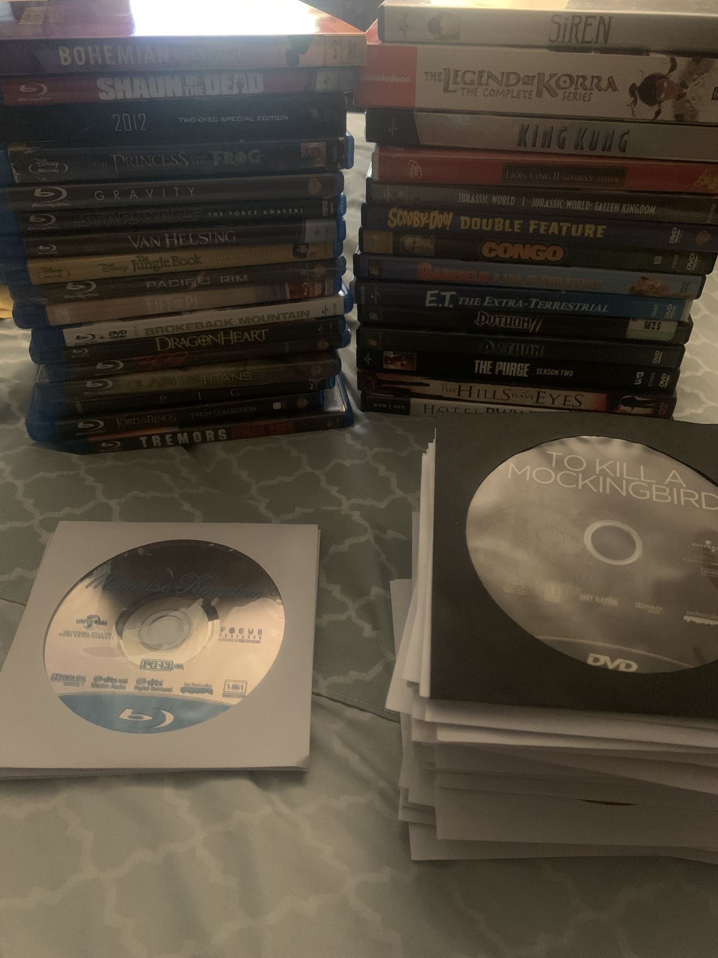 90+ DVDs, HD-DVD & Blu-Rays Bundle