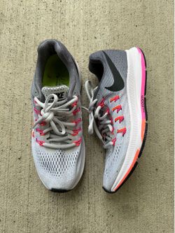 Nike Air Zoom Pegasus 33 Pure Platinum/Black-Cool Grey (Women's) Size 7