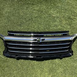 2024 - 2025 Chevy Traverse Front Grille