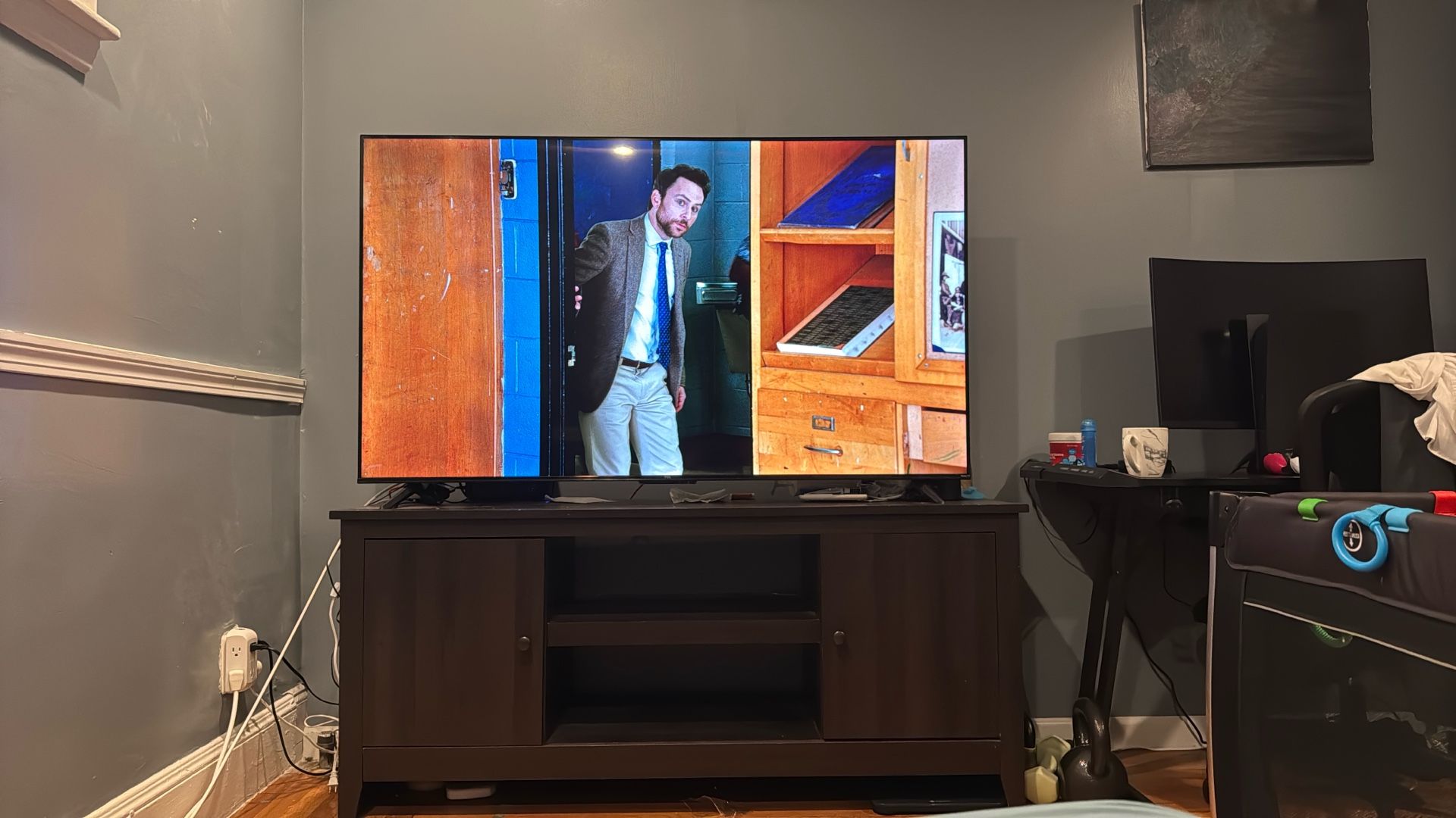 Tv, Tv Stand