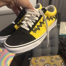 Peanut Cartoon vans