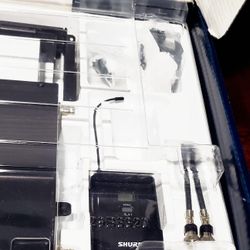 Shure SLX system 