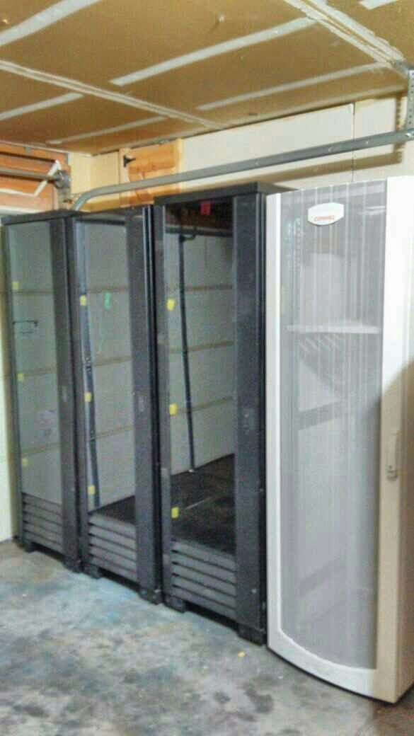 IBM Server Rack/Cabinets