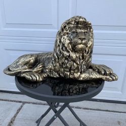 Laying Lion Statue