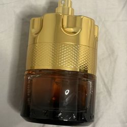 Azzaro