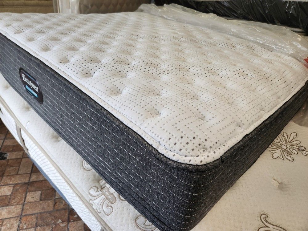 Mattress And Box Spring Queen Size 