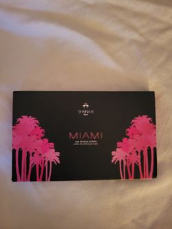 Miami Eyeshadow Palette