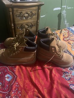 2 Pairs Of Boys Wheat Timberland Boots Size 9.5  And A Size 10 Toddler 