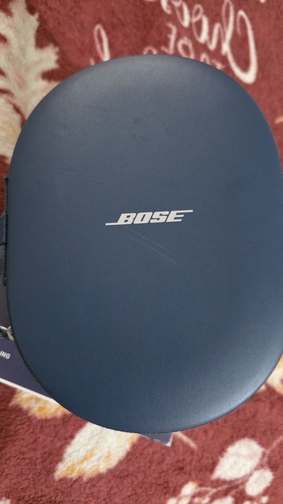 Headphones  Bose Quiet Comfort Ultra 