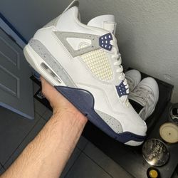 Air Jordan 4 Midnight Navys