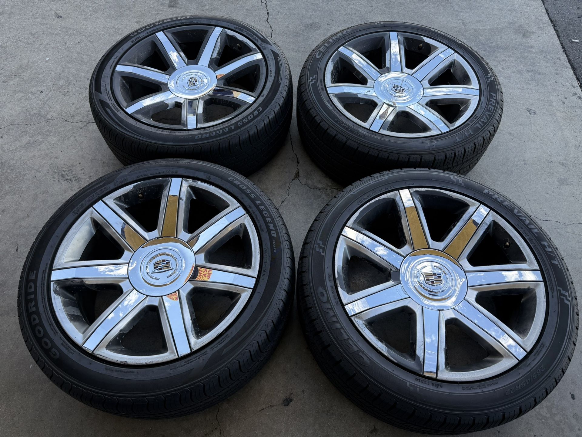 22” Cadillac Escalade OEM Factory Wheels Tires