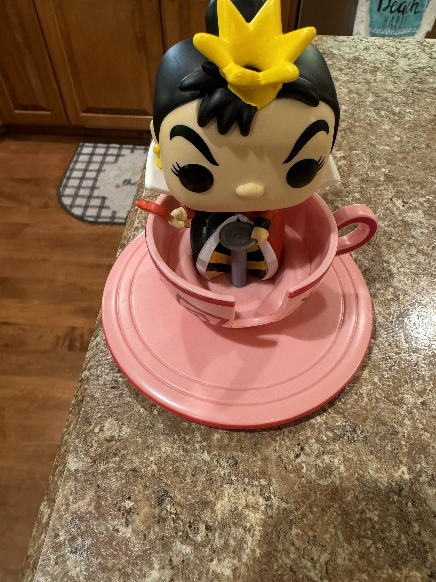 Funko Pop Disney 50th Anniversary Queen Of Hearts Shipping Available