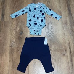 Old Navy Baby Boy’s / Girl’s Pear Onesie and Leggings Set, Size 6-12 Months 