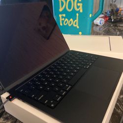 MacBook Air M2