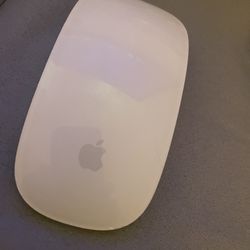Apple Magic Mouse And Keyboard (wireless)