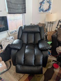 Power lift reclining leather chair with heat and massage