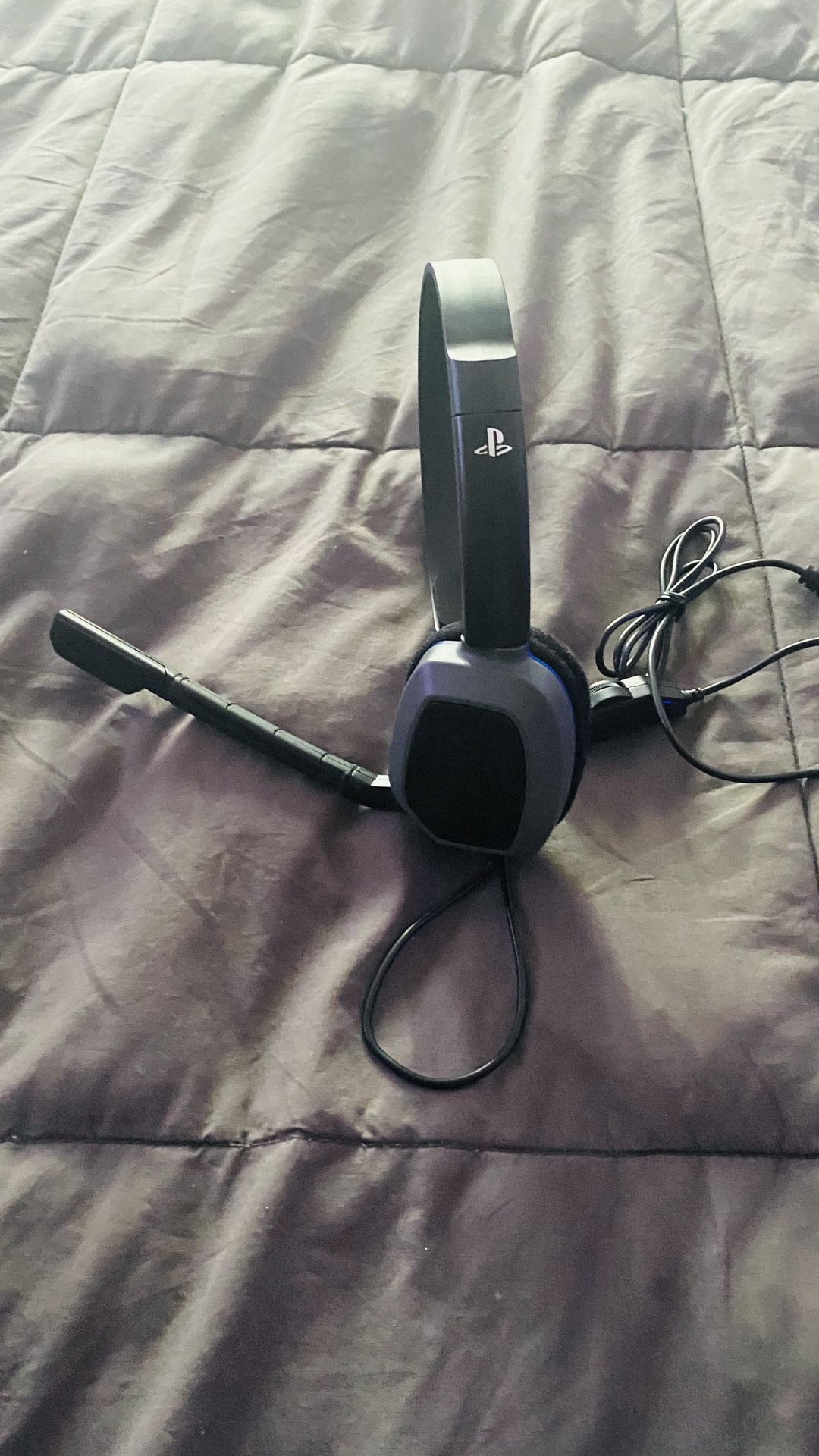 PS4 headset