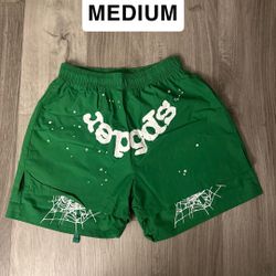 GREEN SP5DER SHORTS! SIZE MEDIUM! 55$
