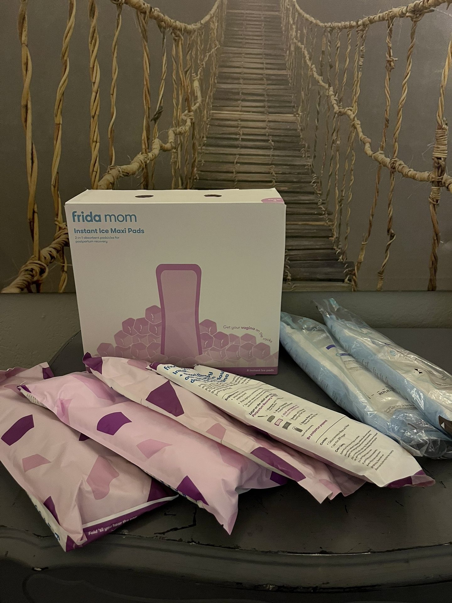 Frida Mom 2-in-1 Postpartum Absorbent Perineal Ice Maxi Pads | Instant Cold Therapy Packs