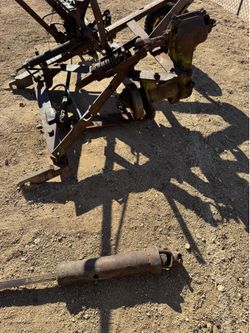 John Deere  sickle 3 point tractor