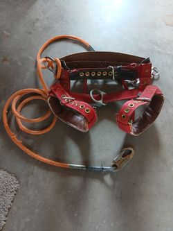 Tree climbing gear