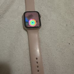 Apple Watch Series 4
